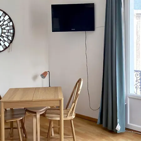 Au Coeur Des Cordiers Lumineux Avec Balcons *